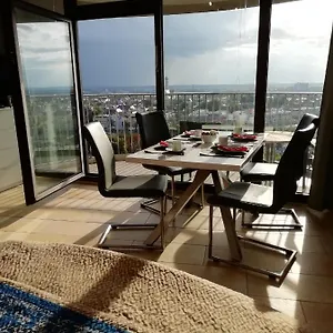 https://hotelturm-apartment.com-bavaria.com